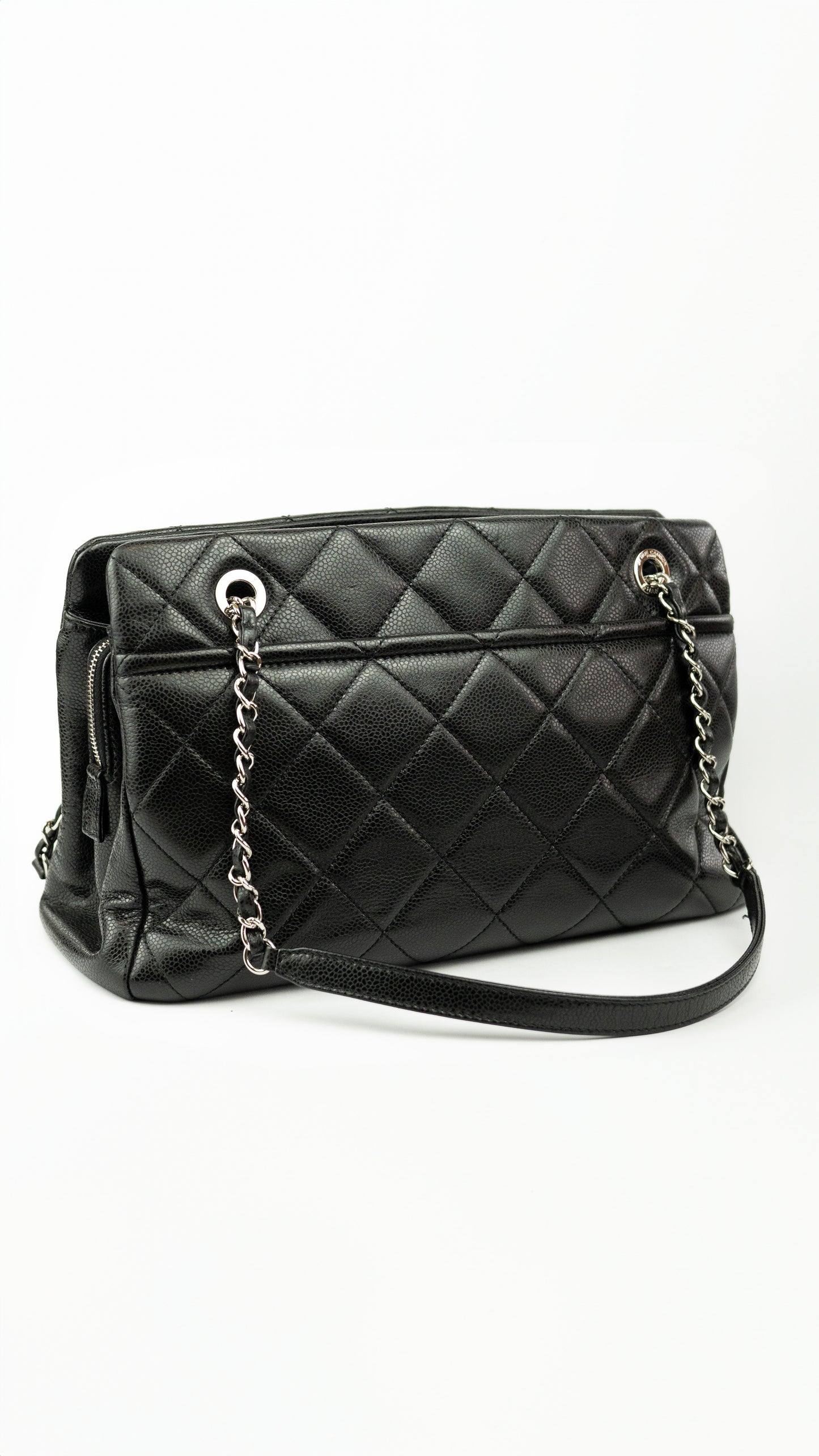 Chanel Classic shoulder bag