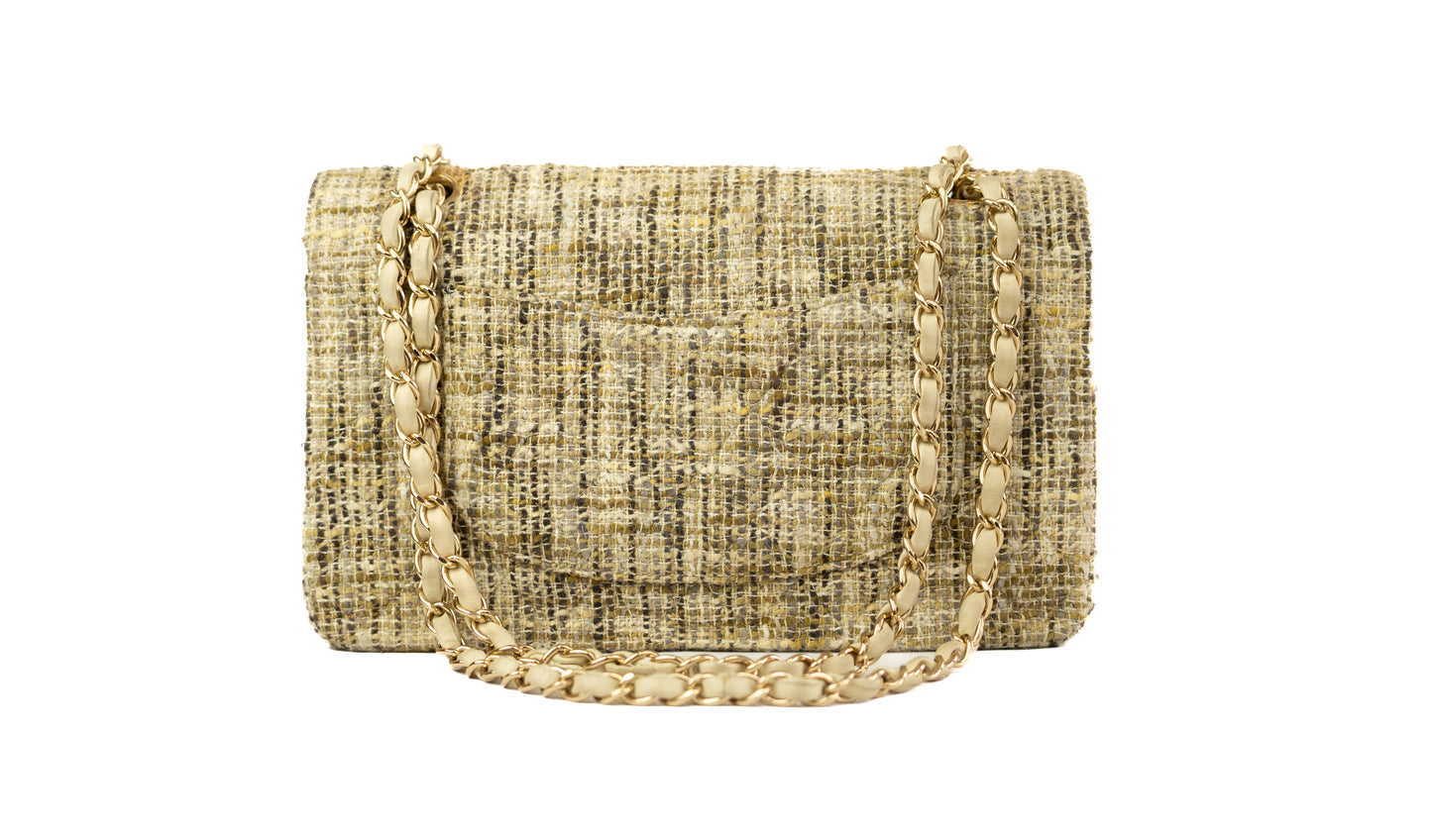 Chanel Medium flap bag tweed